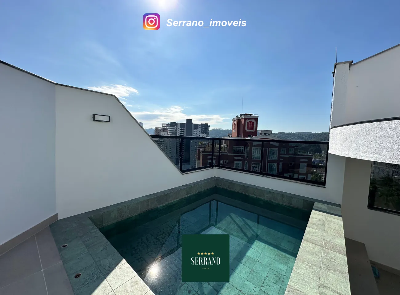 Cobertura na Alameda com Piscina 244 m² e próximo do Centro de Blumenau. - foto 1