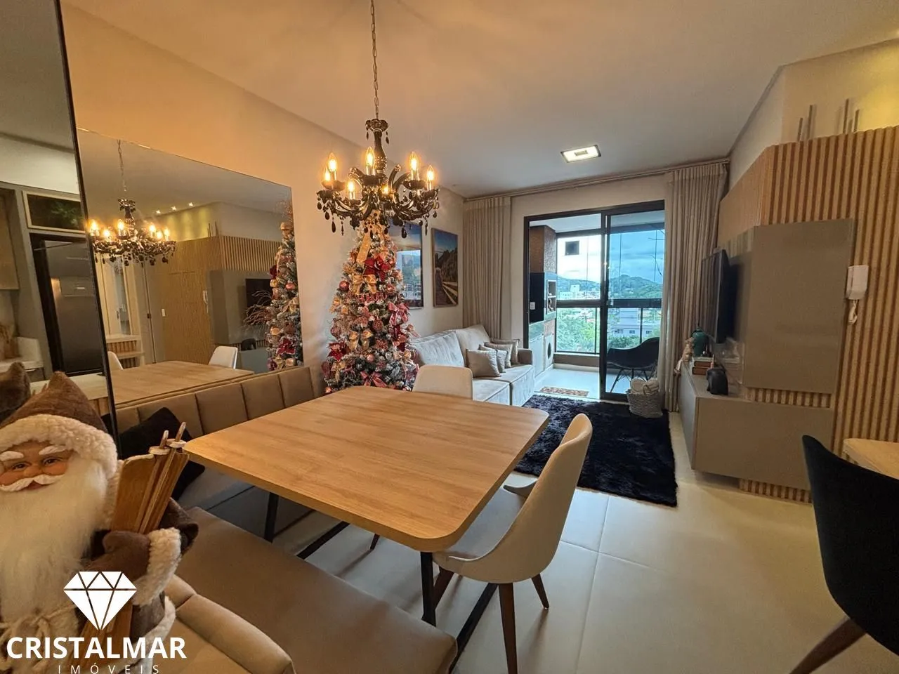 Lindo Apartamento, Finamente Mobiliado e decorado, 4 Piso, Piscina, Área de fes - foto 1