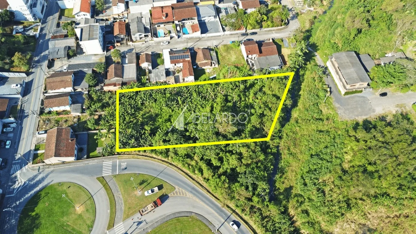 AMPLO TERRENO A MARGEM DA VIA EXPRESSA, LOCALIZADO ENTRE O SHOPPING PARK EUROPEU E FORT ATACADISTA - Bairro Itoupava Norte — foto 3