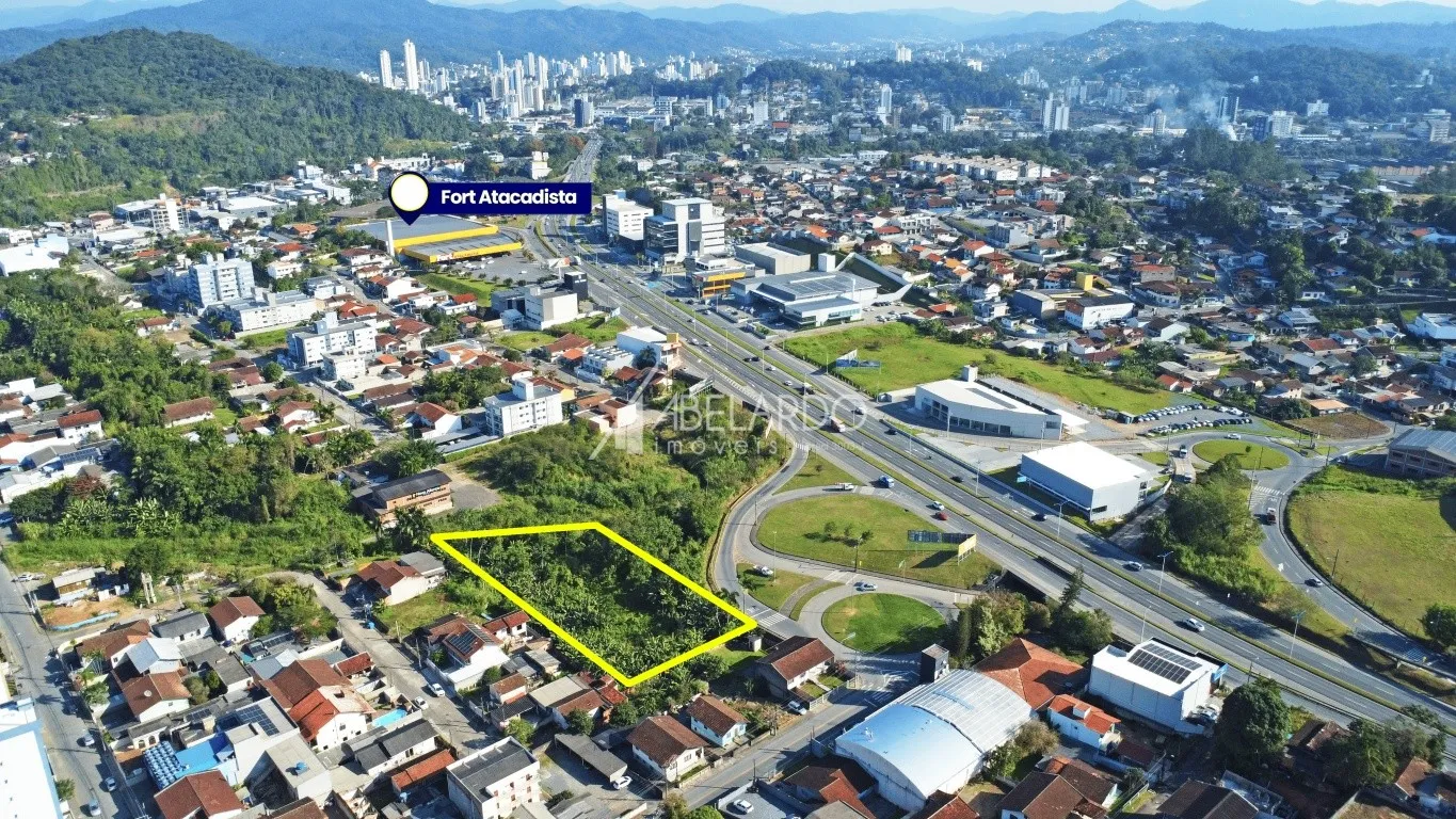 AMPLO TERRENO A MARGEM DA VIA EXPRESSA, LOCALIZADO ENTRE O SHOPPING PARK EUROPEU E FORT ATACADISTA - Bairro Itoupava Norte — foto 5