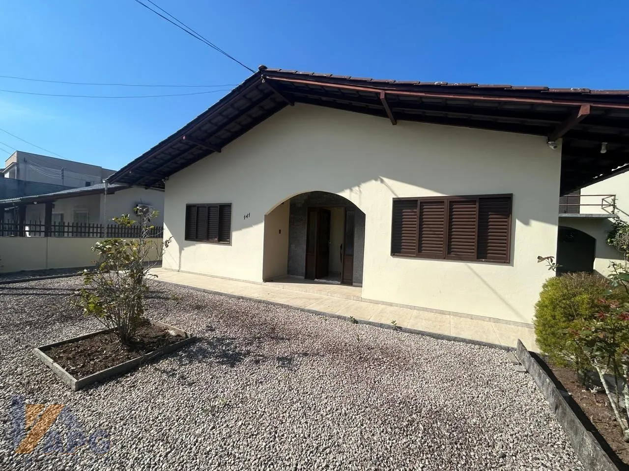 Casa com 3 dormitórios localizada no bairro Figueira. — foto 4