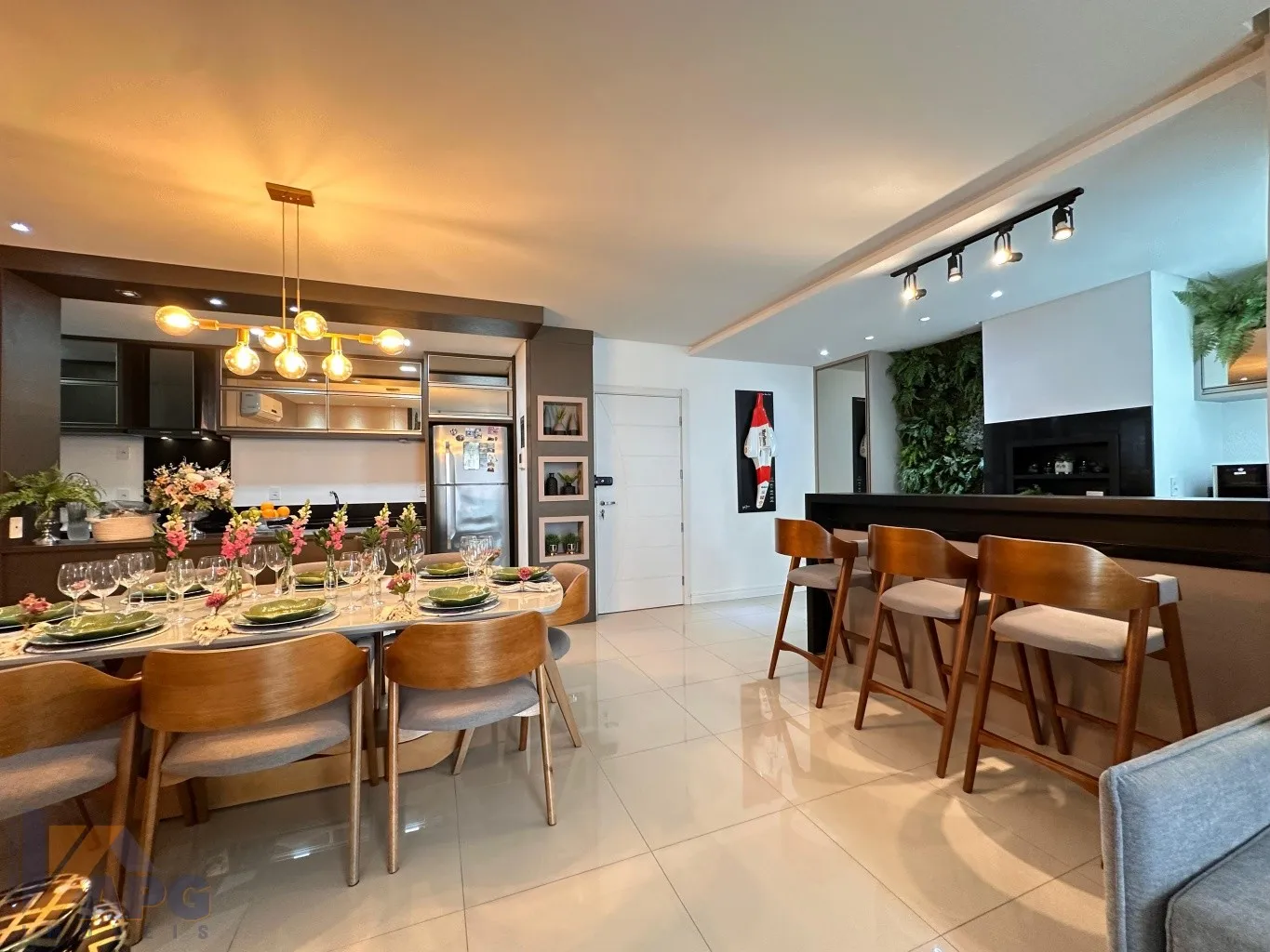 Apartamento mobiliado no bairro 7 de Setembro em Gaspar. — foto 4