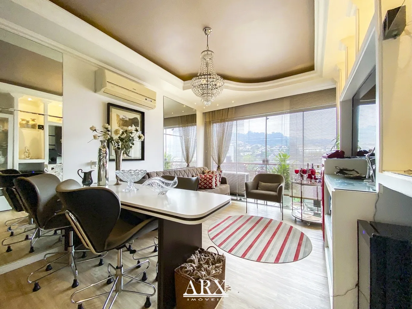 Amplo apartamento, finamente mobiliado no Garcia - Conforto, Natureza e Lazer Completo! — foto 7