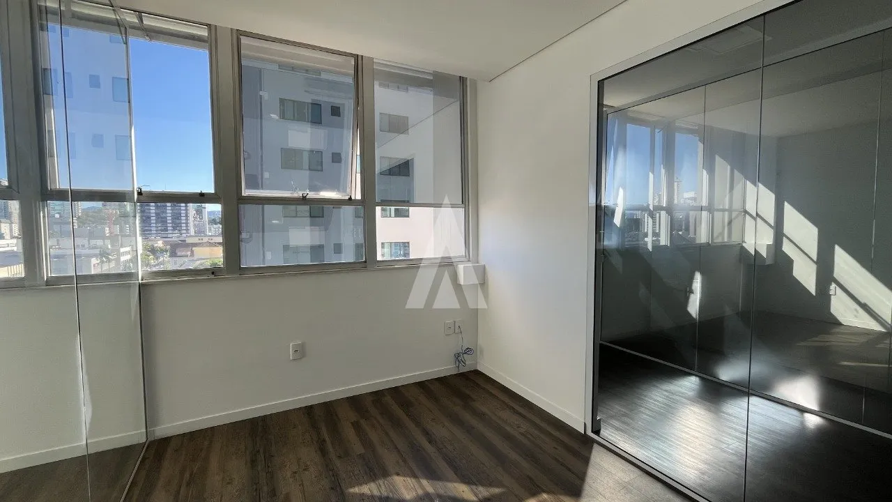 Sala/Escritório à venda, 75m² na região do bairro Centro, próximo à Rua Princesa Isabel, Joinville — foto 7