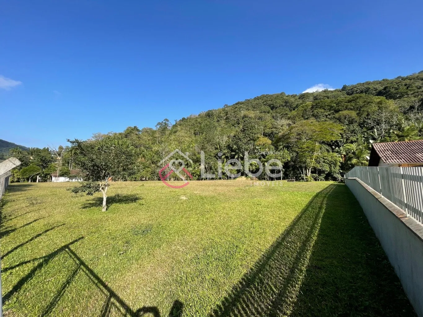 Lindo Sítio na localidade do Ribeirão Esperança com uma casa de alvenaria de 160,00m localizado na cidade de Rio dos Cedros com 81.375,00m. — foto 4