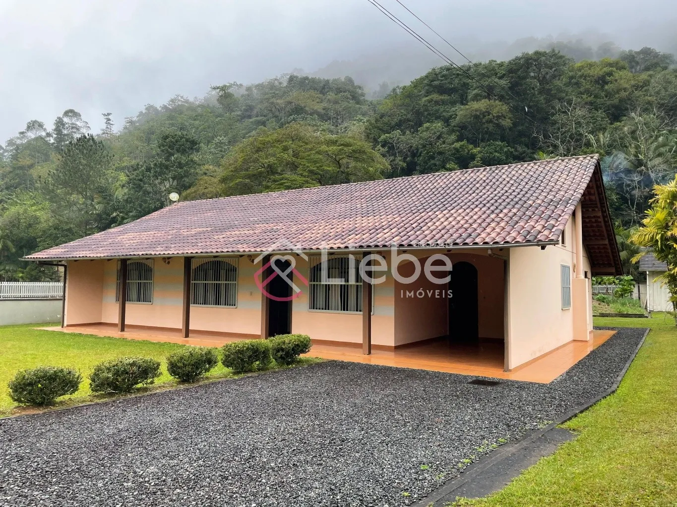 Lindo Sítio na localidade do Ribeirão Esperança com uma casa de alvenaria de 160,00m localizado na cidade de Rio dos Cedros com 81.375,00m. — foto 7