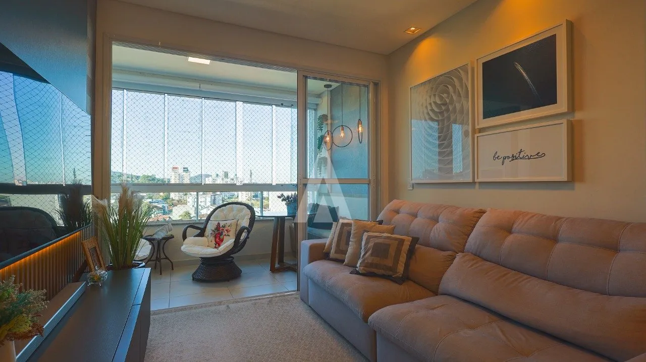 Apartamento com 1 suíte mais 2 quartos à venda no bairro Bom Retiro em Joinville, por R$ 759.000,00 - foto 1