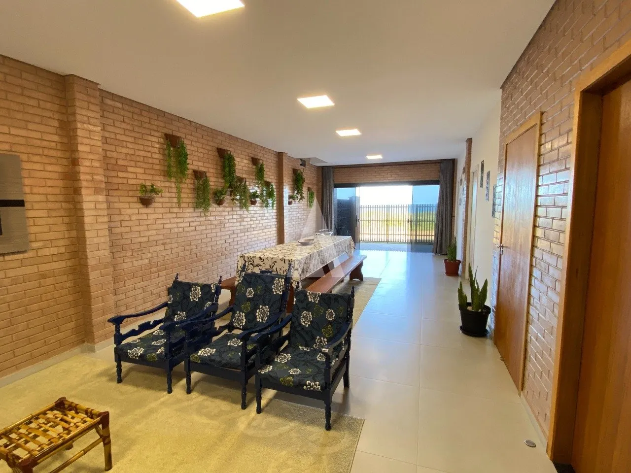 Casa averbada com 1 suíte mais 3 quartos à venda no bairro Praia do Ervino em São Francisco do Sul - SC — foto 4