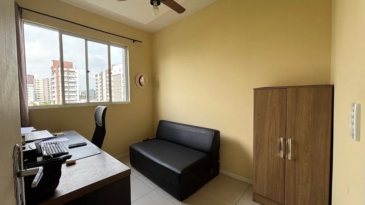 Apartamento com 1 suíte mais 2 quartos à venda no bairro América em Joinville-SC, por R$ 490.000,00. — foto 7