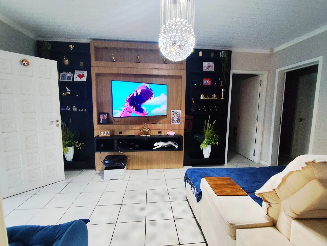 Casa com 3 dormitórios sendo 1 suíte, área de festas e 4 vagas garagem, na Fortaleza Alta. — foto 5