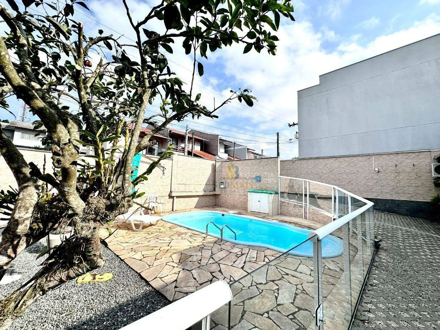 Casa com 3 dormitórios à venda, 331 m por R$ 1.100.000,00 - Vorstadt - Blumenau/SC — foto 2