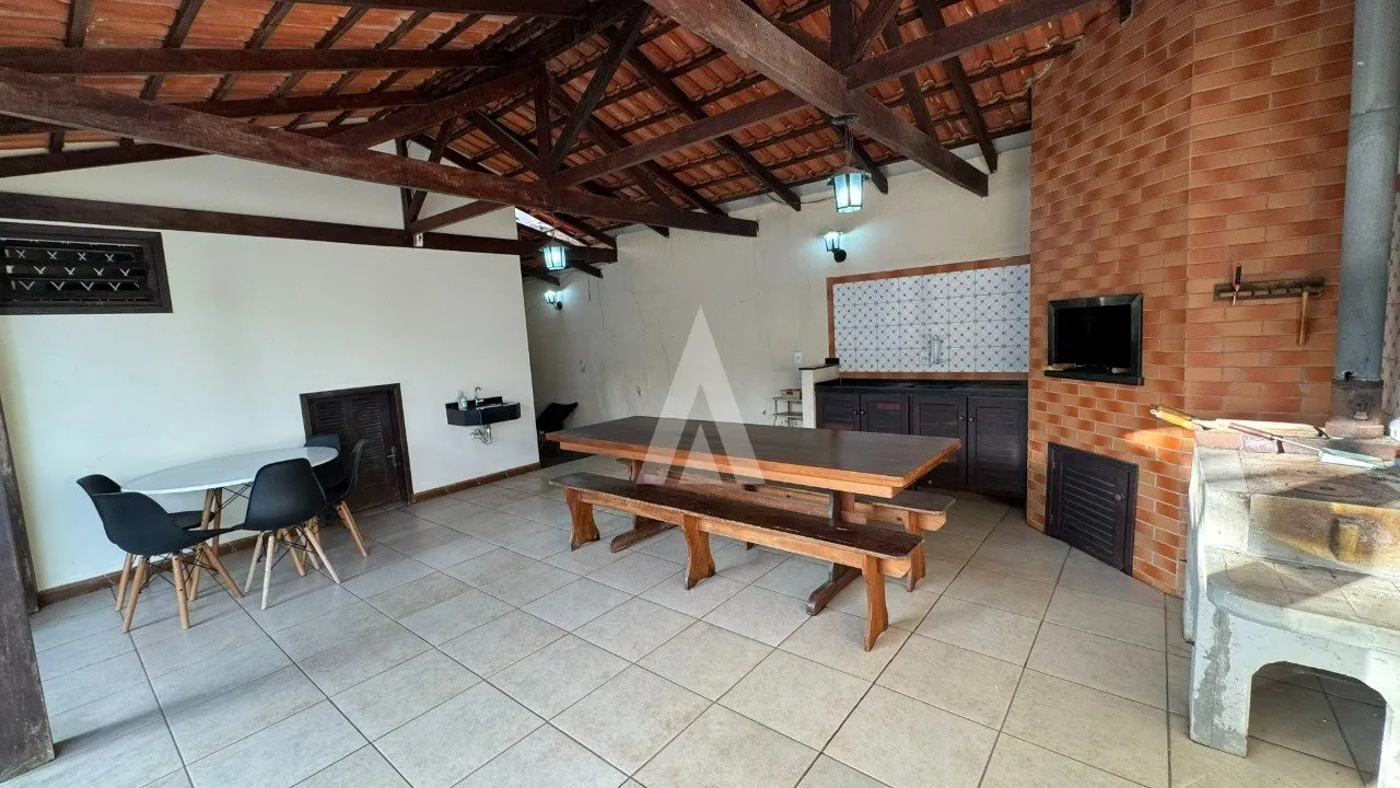 Sobrado com 1 suíte mais 2 quartos à venda no bairro Bom Retiro em Joinville - SC, por R$ 1.350.000,00 . — foto 5