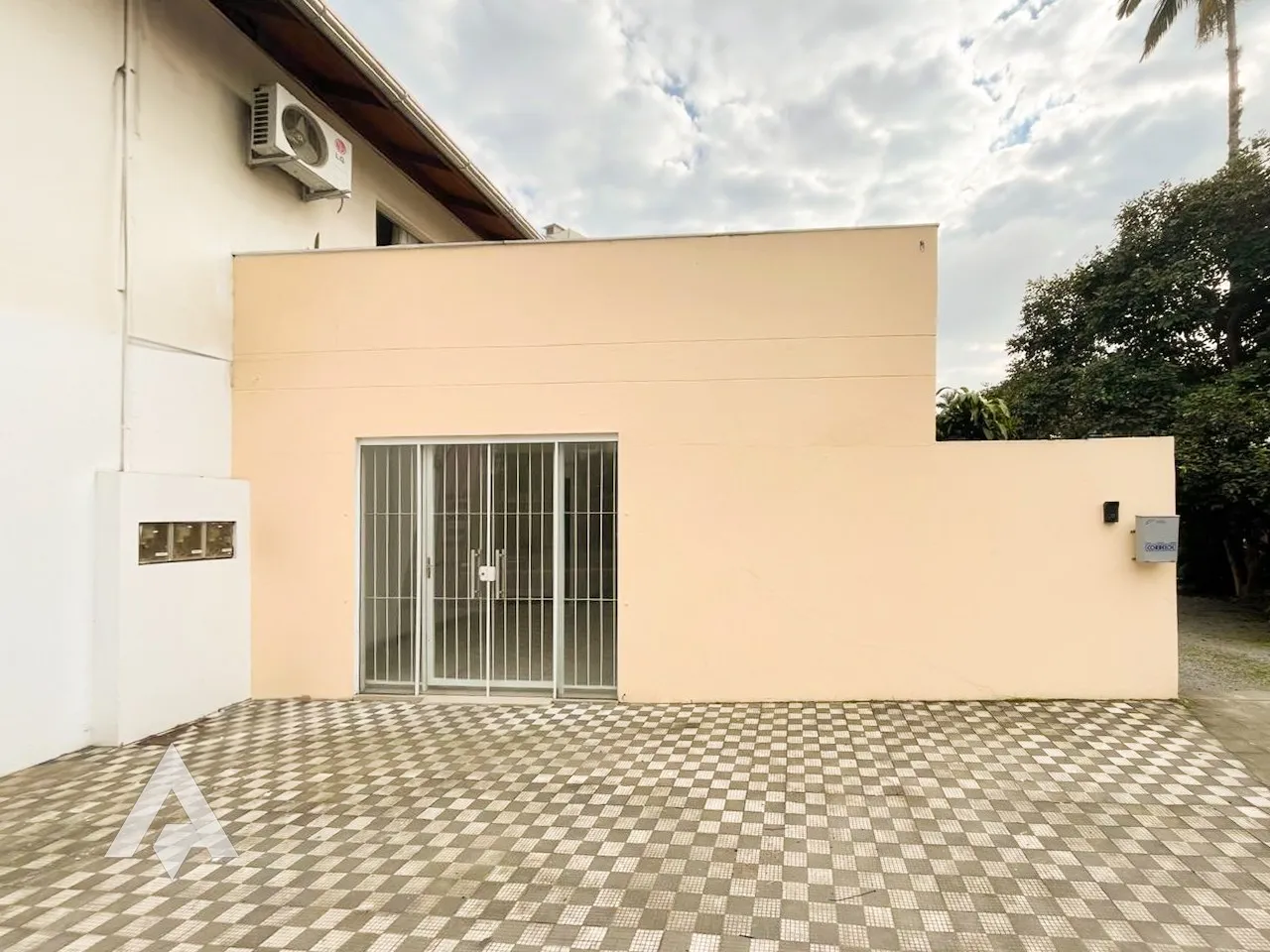 Loja térrea 40 m para locação por R$1.700,00 - Bairro Itoupava Norte - Blumenau/SC - foto 1