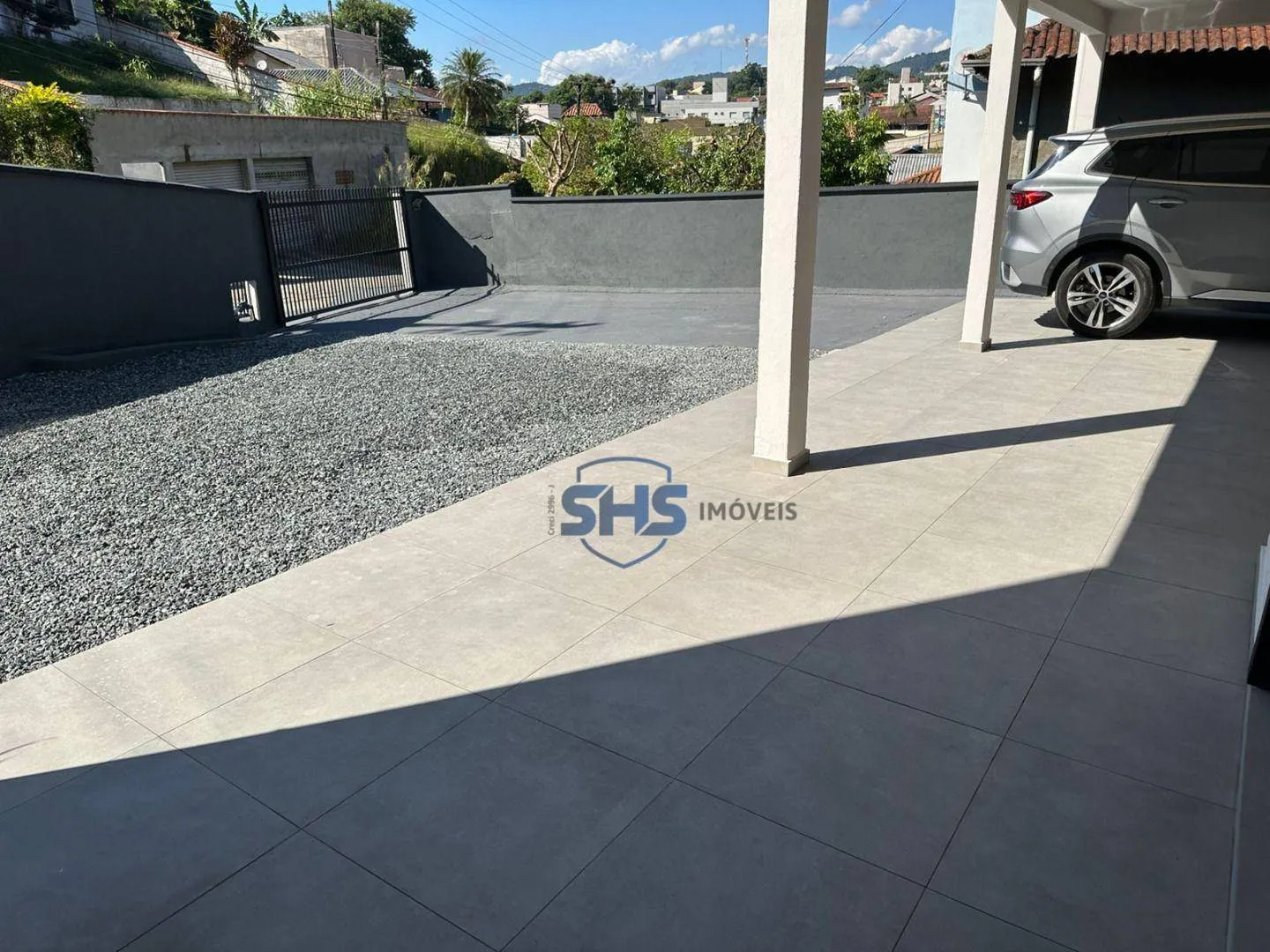 Grande casa de 5 dormitórios à venda, 400 m por R$ 750.000 - Água Verde - Blumenau/SC — foto 4