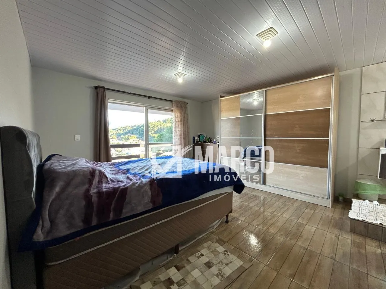 Casa com 4 Quartos no Centro de Pomerode — foto 4