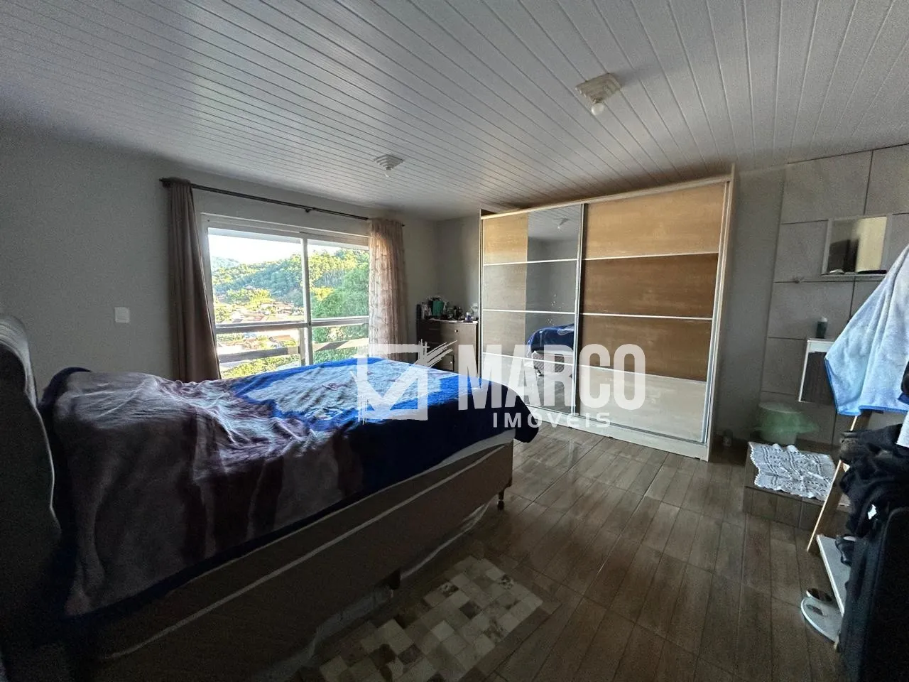 Casa com 4 Quartos no Centro de Pomerode — foto 5