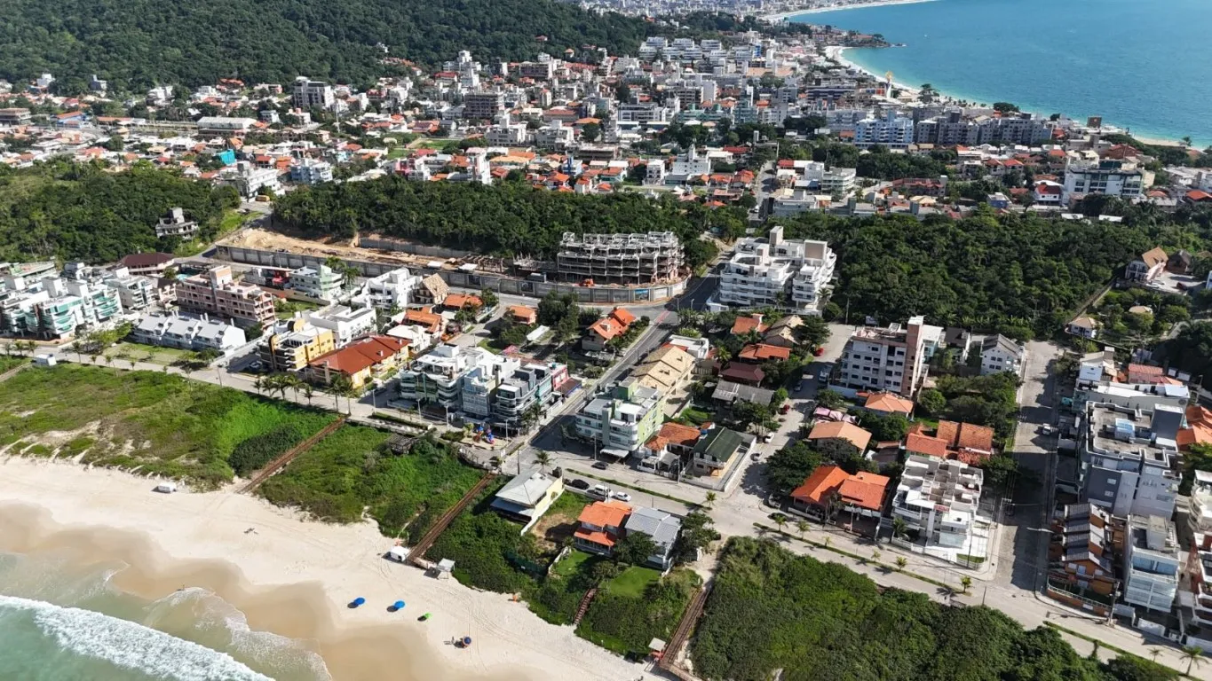 CASA - BOMBINHAS (QUATRO ILHAS) — foto 4