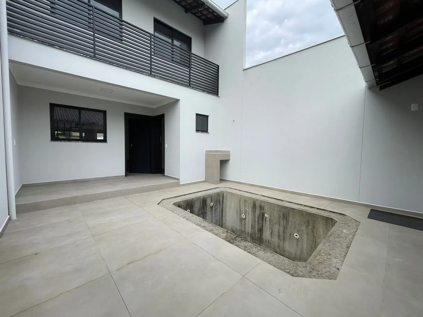 Casa para Venda em Blumenau, Velha, 3 dormitórios, 1 suíte, 3 banheiros, 2 vagas — foto 5