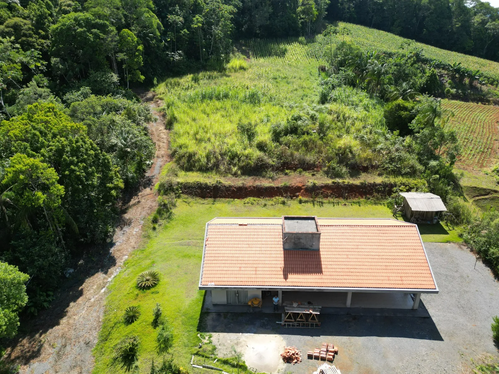 Sítio com casa em excelente localização — foto 2