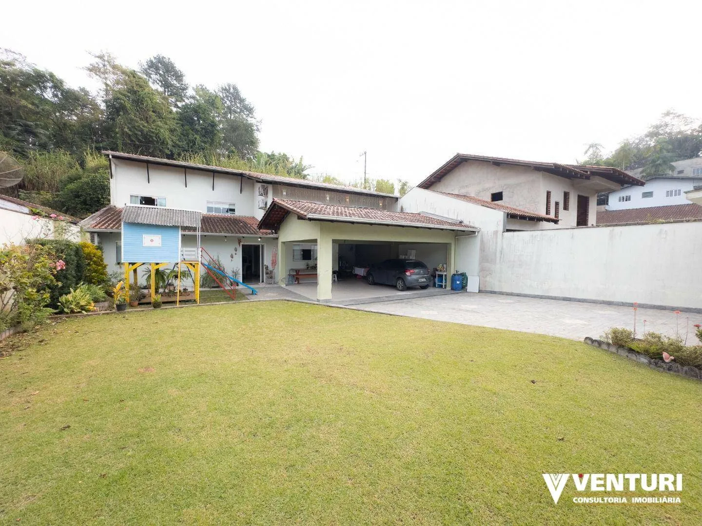 Casa com 4 dormitórios à venda, 238 m por R$ 995.000,00 - Escola Agrícola - Blumenau/SC - foto 1