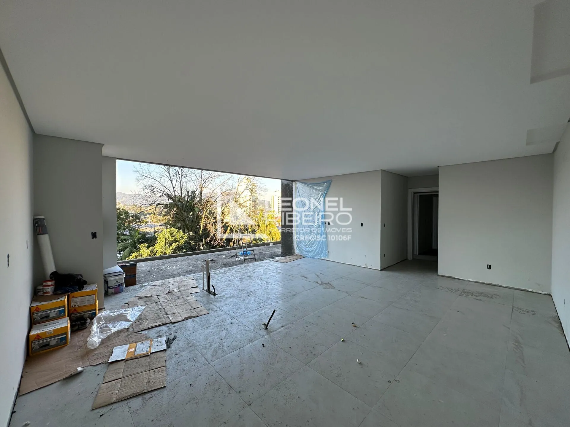 Apartamento à venda com 3 dormitórios, 126,06 m no bairro das Capitais em Timbó-SC - foto 1