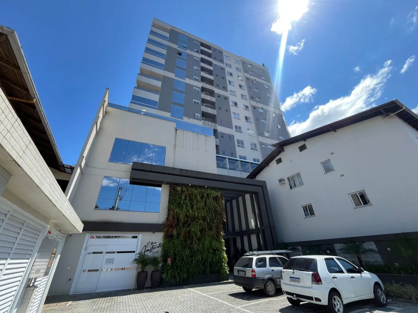 Apartamento no Residencial Amsterdã, Nações - Indaial/SC! - foto 1