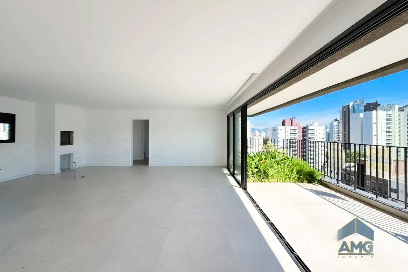 Apartamento com 3 dormitórios à venda, 162 m por R$ 1.800.000,00 - Victor Konder - Blumenau/SC - foto 1