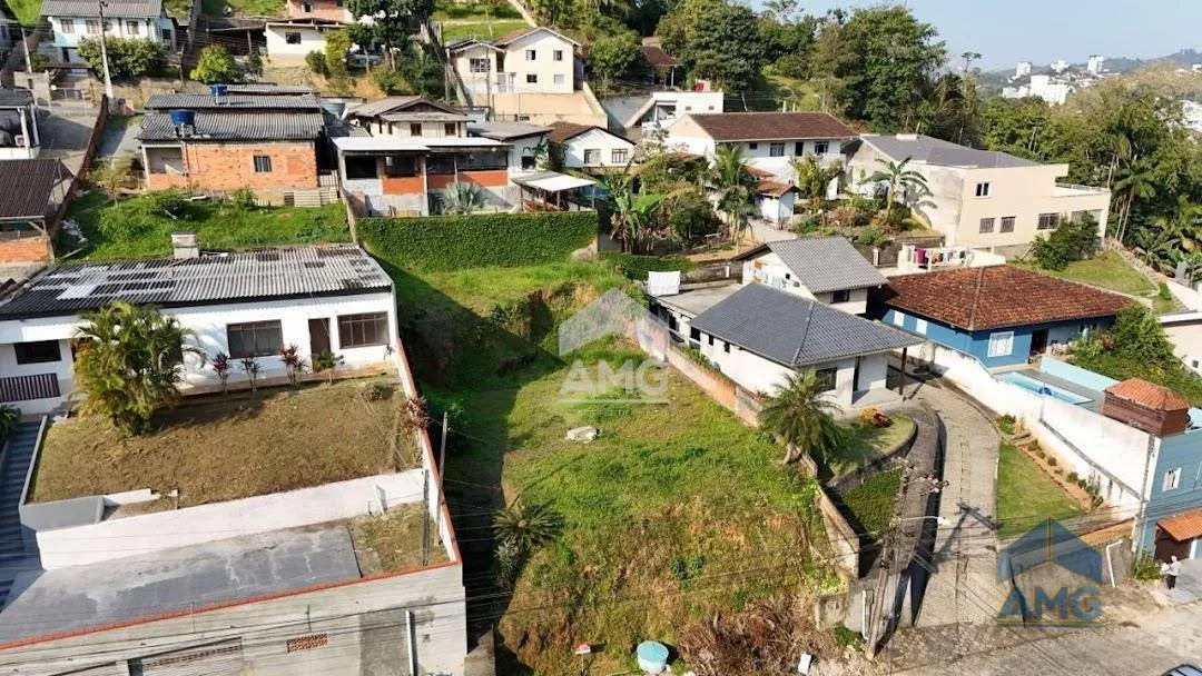 Terreno à venda, 420 m por R$ 260.000,00 - Água Verde - Blumenau/SC - foto 1