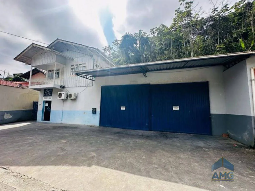 Casa com 3 dormitórios à venda, 261 m por R$ 595.000,00 - Garcia - Blumenau/SC — foto 4