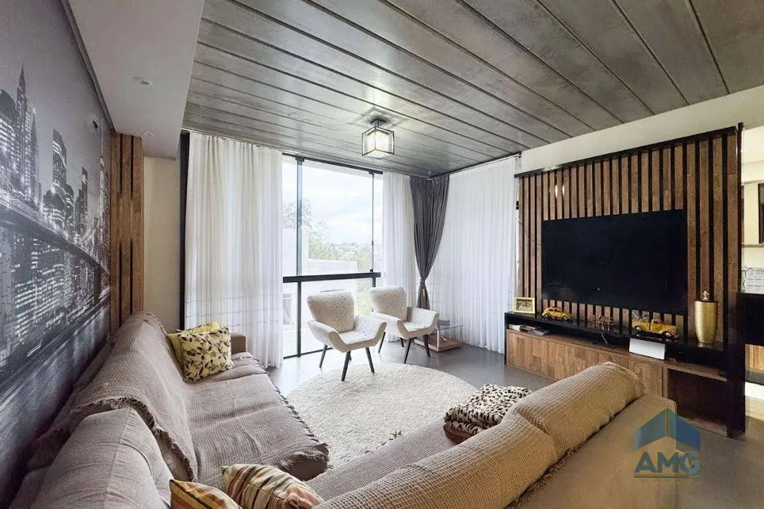 Casa com 3 dormitórios à venda, 240 m por R$ 1.050.000,00 - Água Verde - Blumenau/SC — foto 4
