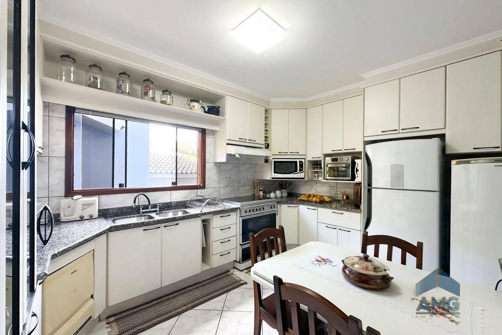 Casa com 4 dormitórios à venda, 315 m por R$ 1.900.000,00 - Velha - Blumenau/SC — foto 7