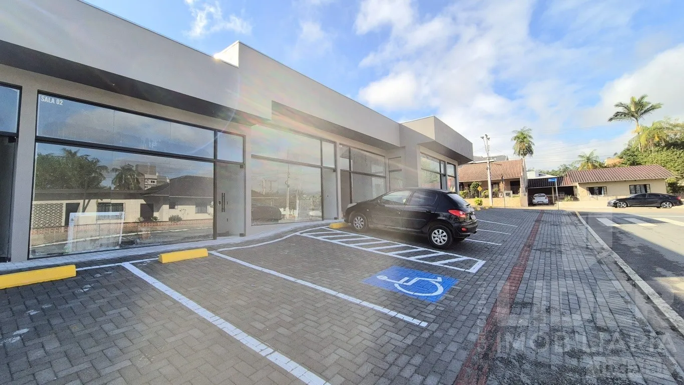 Sala comercial com 45,02m no bairro dos Estados - Indaial - foto 1