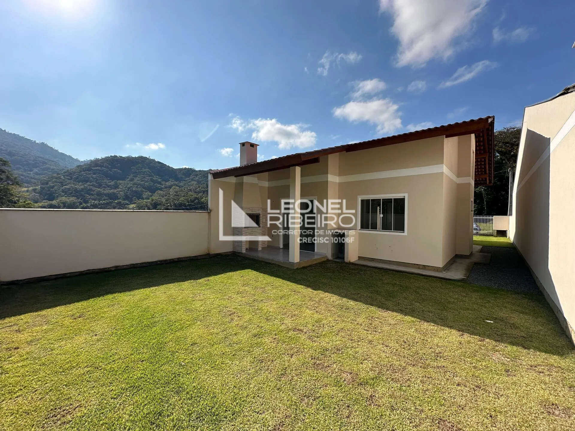 Casa com 2 dormitórios à venda, 74,99 m no bairro Centro em Rio dos Cedros/SC — foto 3