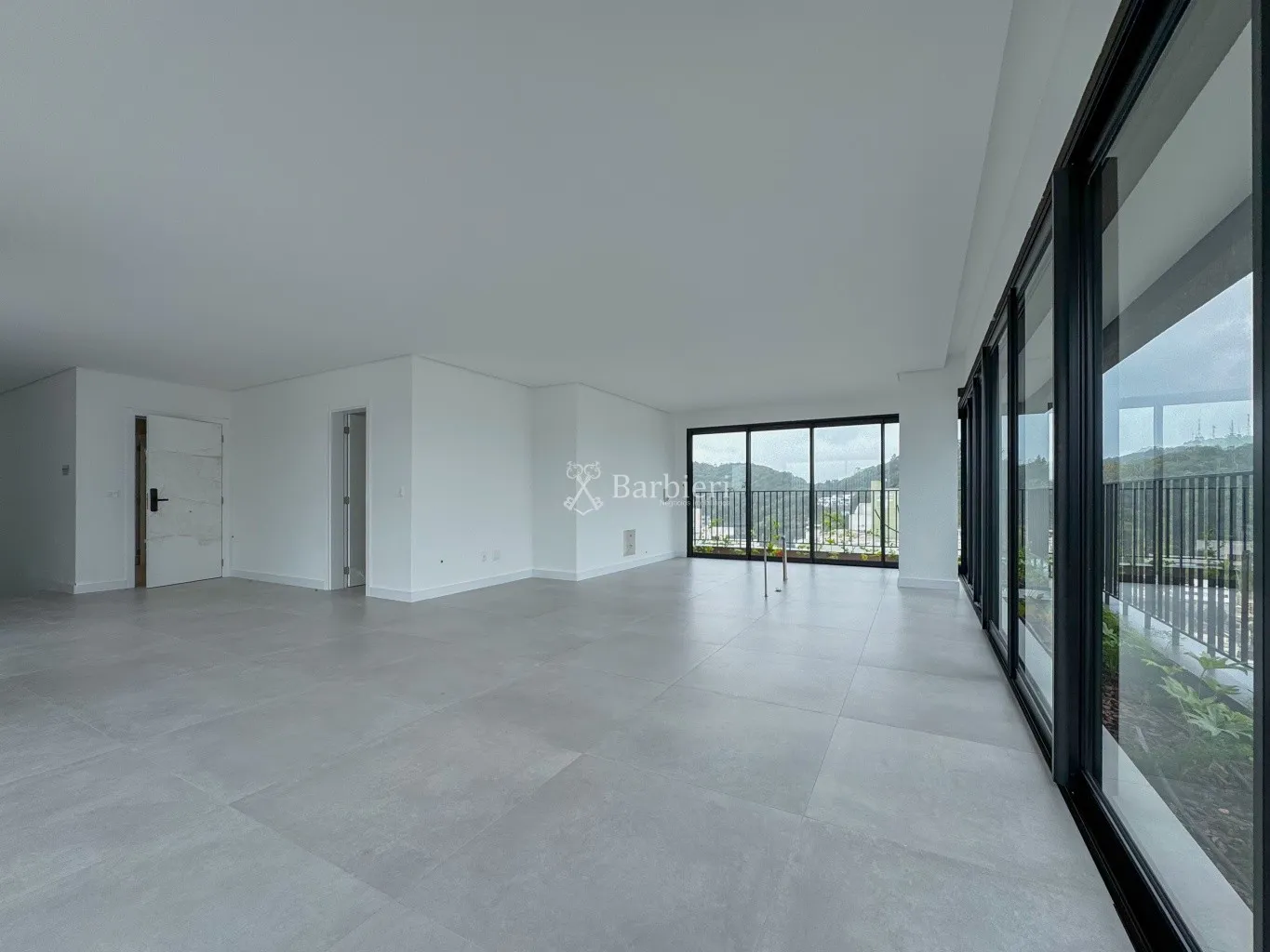 Cobertura com 03 suítes, 4 vagas e 350,00m privativos - Victor Konder, Blumenau/SC — foto 6