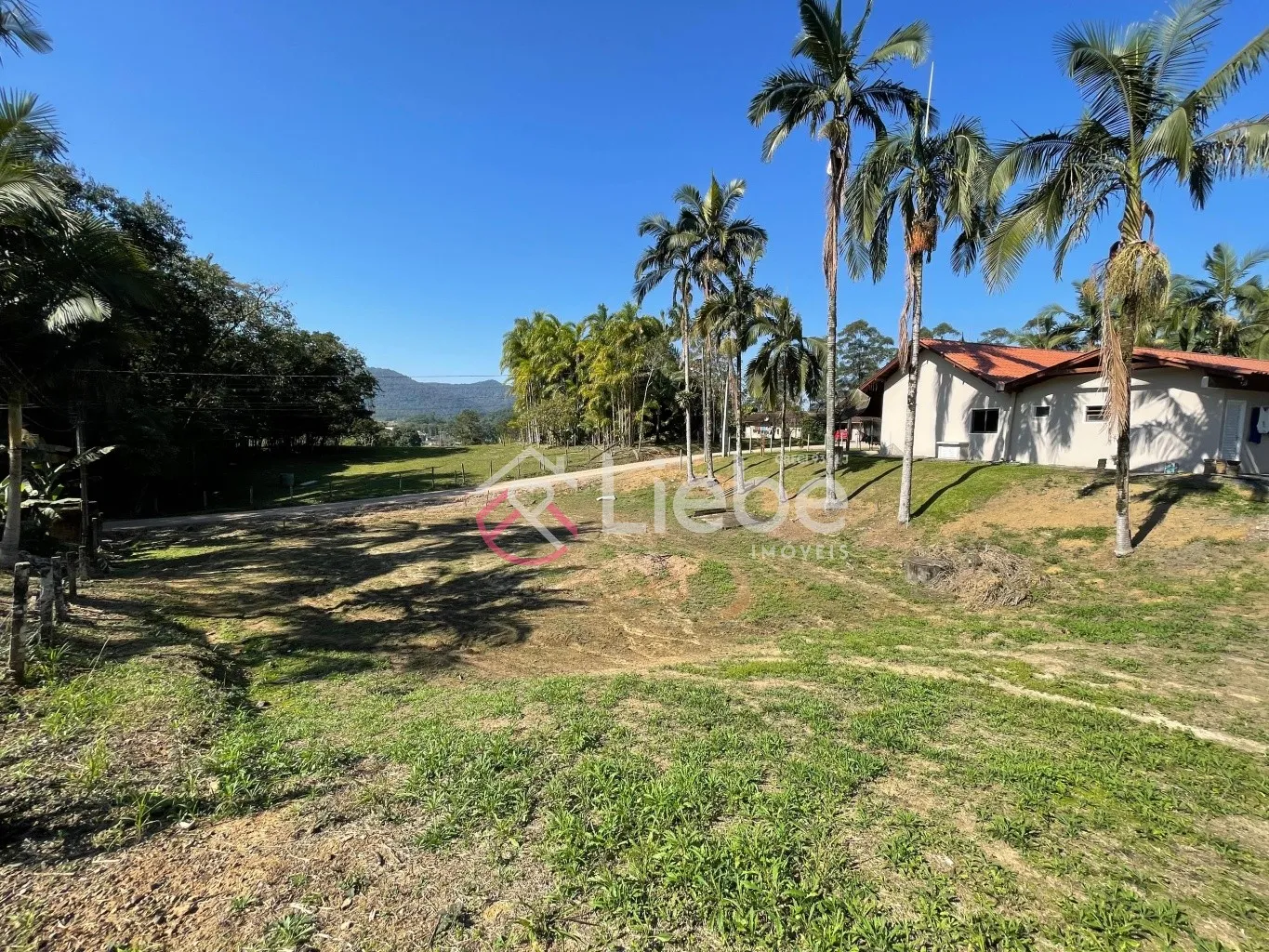 Terreno único no Bairro Ribeirão Luebke na cidade de Pomerode com 2.060,52m, fazendo frente em 30,00 metros. - foto 1