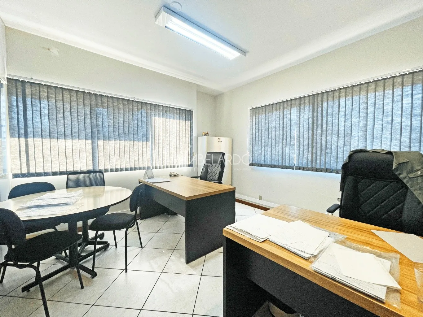 SALA COMERCIAL COM CERCA DE 35M2, LOCALIZADA PROXIMO AO CAFE HAUS. — foto 5