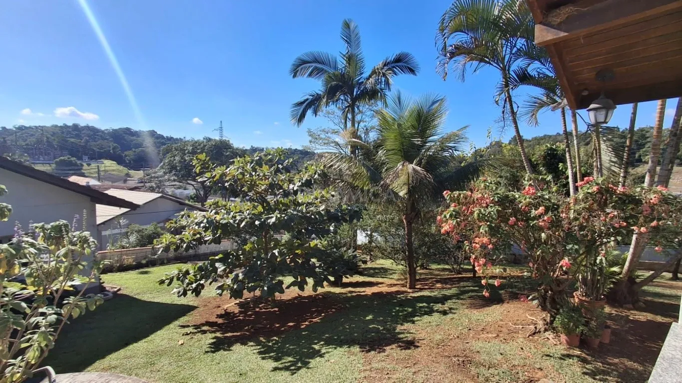 Casa no meio da Natureza no Bairro Salto Blumenau. — foto 2