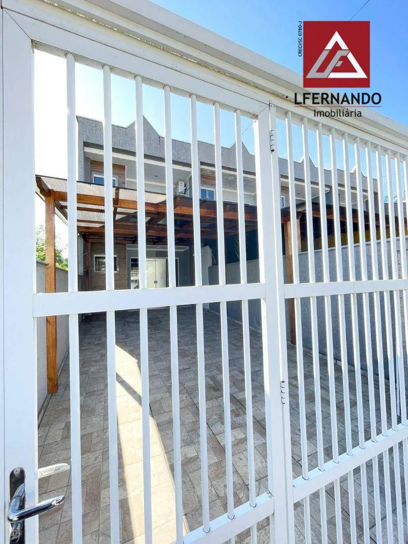 Sobrado com 2 suíte à venda, 90 m por R$ 799.000 - Centro - Balneário Piçarras/SC — foto 2