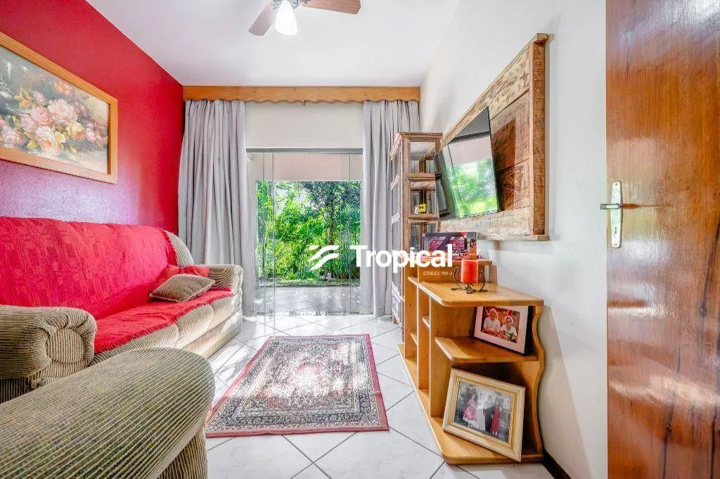 Casa com 3 dormitórios à venda, 200 m por R$ 850.000,00 - Fidélis - Blumenau/SC — foto 2