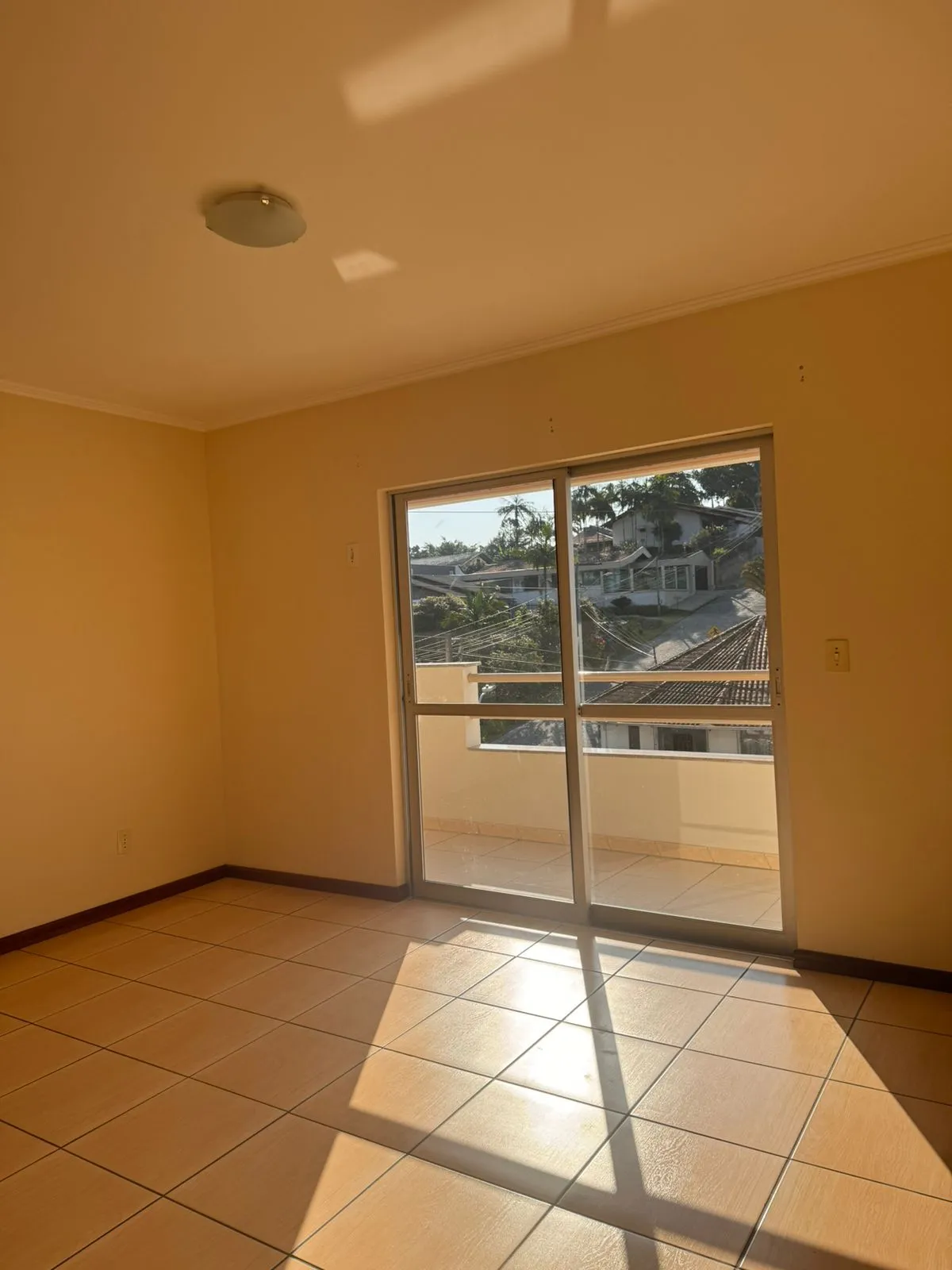 Amplo apartamento com 02 quartos em Blumenau - Bairro Itoupava Norte — foto 5