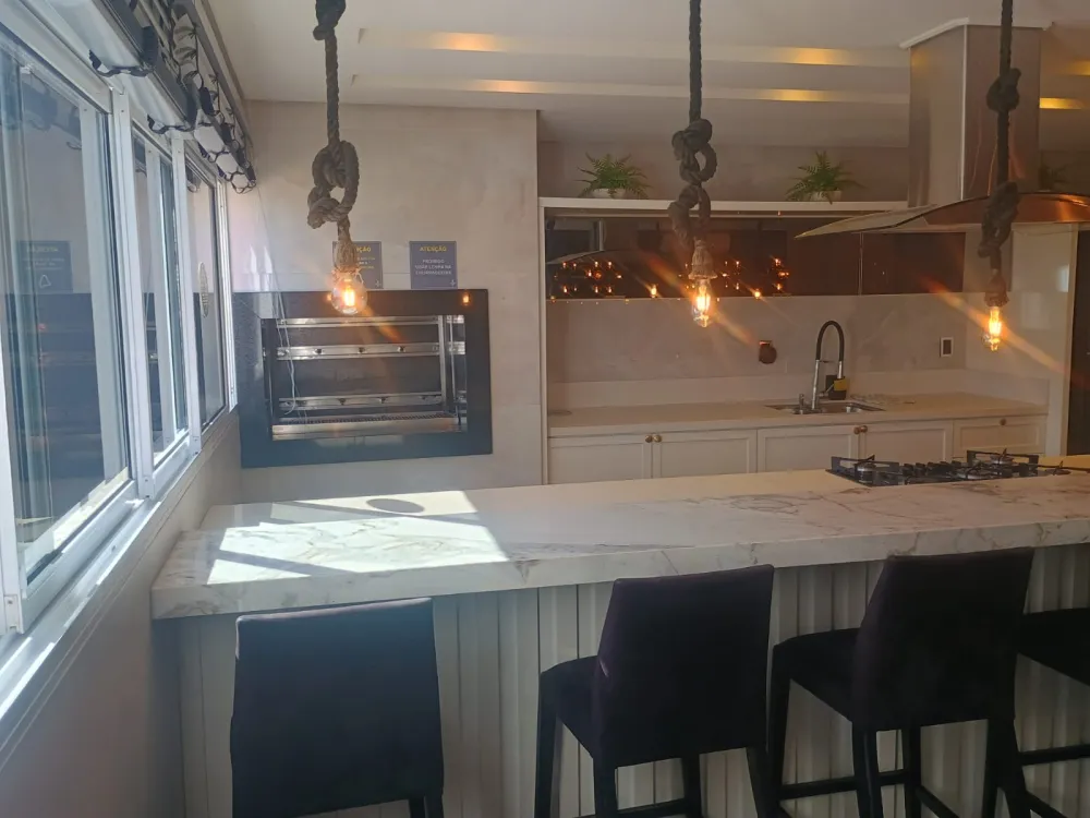 APARTAMENTO MOBILIADO 3 DORMITÓRIOS - ÁGUA VERDE — foto 6