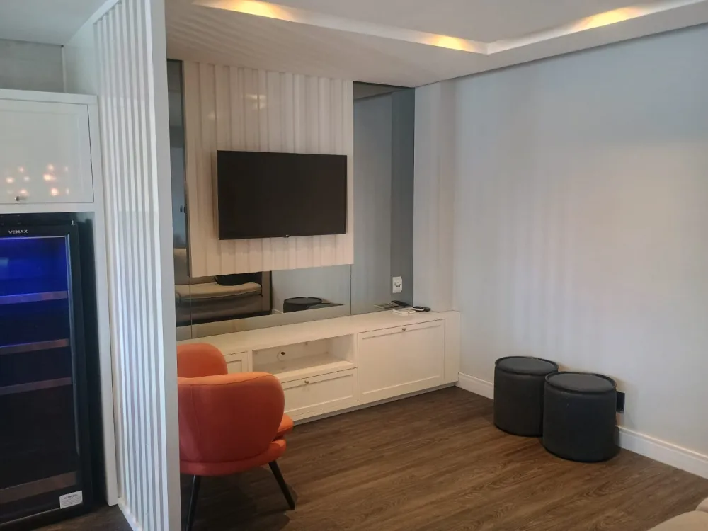 APARTAMENTO MOBILIADO 3 DORMITÓRIOS - ÁGUA VERDE — foto 7