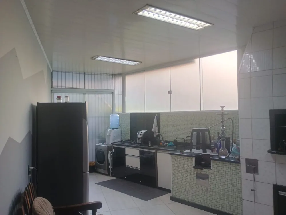 GALPÃO + 2 SALAS COML + 2 APARTAMENTOS — foto 3