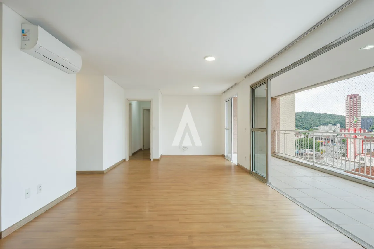 Apartamento com 3 suítes à venda no bairro Centro em Joinville-SC por R$1.250.000,00. — foto 4
