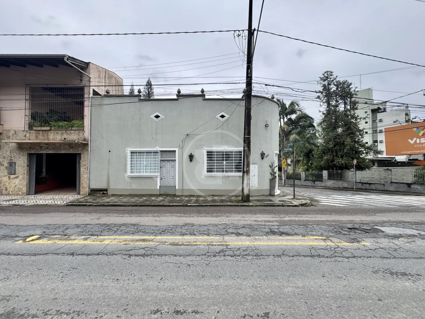 Casa Comercial com 156m em Esquina de Alta Visibilidade, para Alugar no bairro Bom Retiro em Blumenau/SC — foto 4