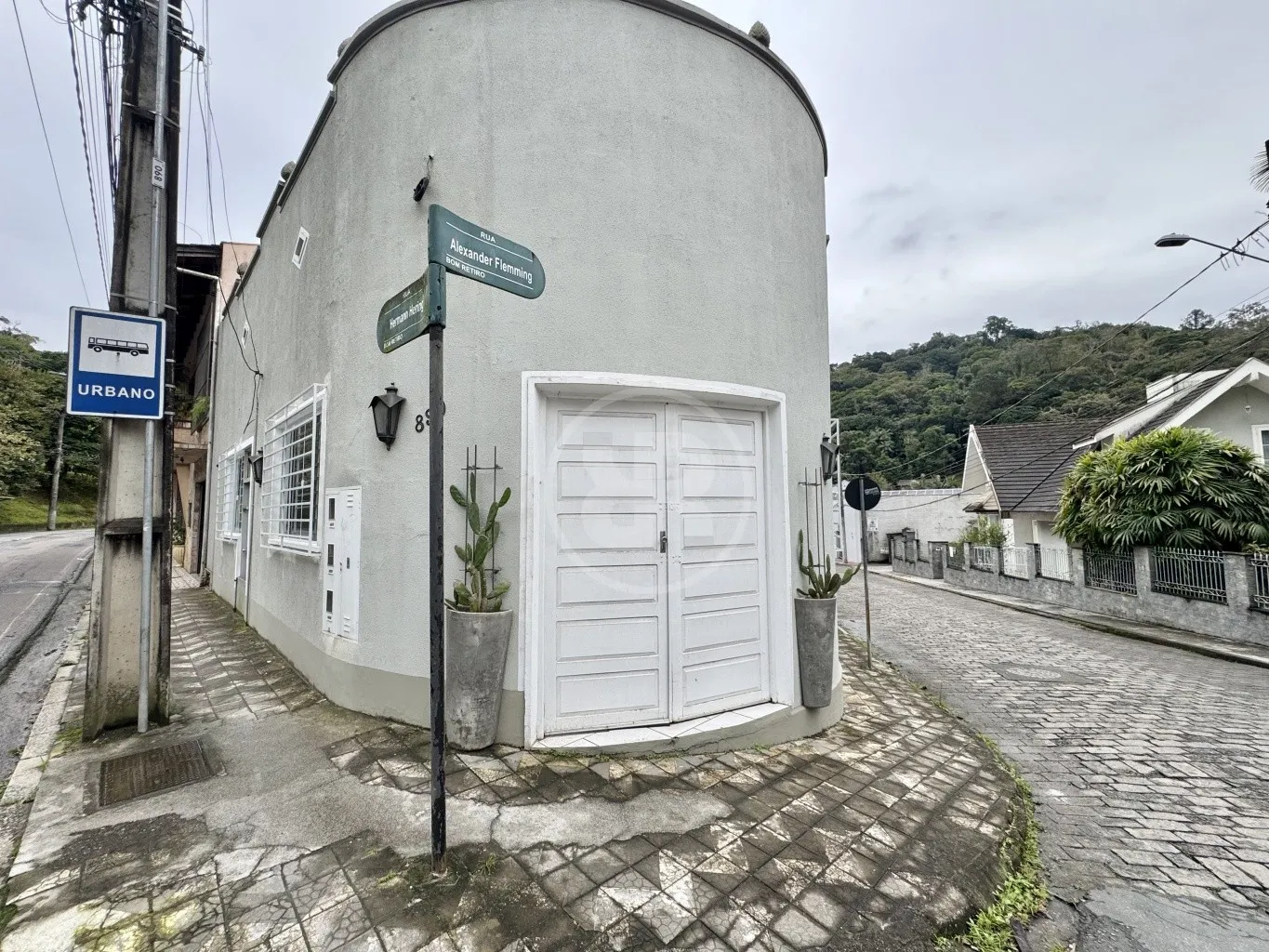 Casa Comercial com 156m em Esquina de Alta Visibilidade, para Alugar no bairro Bom Retiro em Blumenau/SC — foto 6