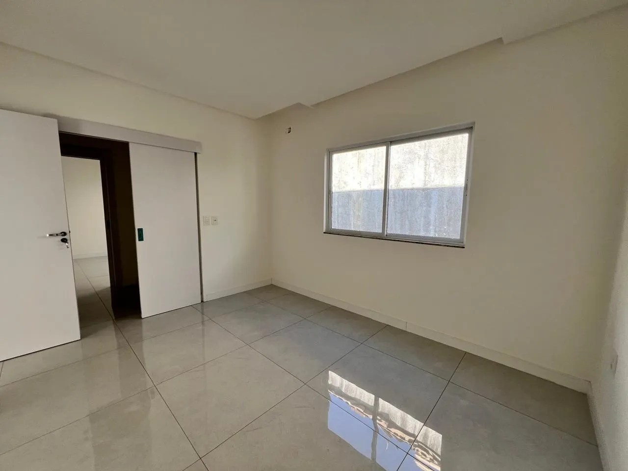 Casa Alto Padrão - 3 quartos - Bairro Margem Esquerda. — foto 6