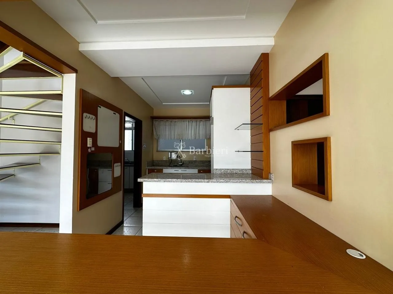 Apartamento com 3 quartos sendo 2 suítes e 2 vagas de garagem no bairro Victor Konder em Blumenau/SC — foto 3