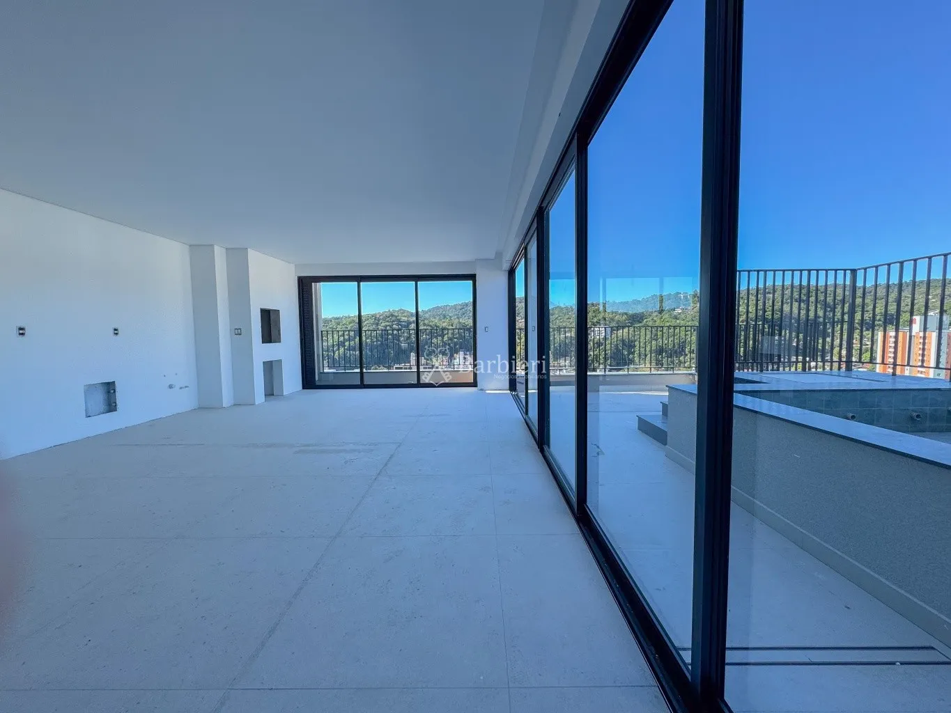 Cobertura no Residencial ALAMEDA ONE com 3 suíte e 4 Vagas de garagem no bairro Jardim Blumenau. — foto 6