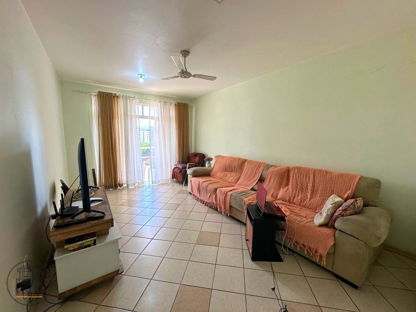 Casa no Bairro Escola Agrícola em Blumenau com 3 Dormitórios (1 suíte) — foto 4